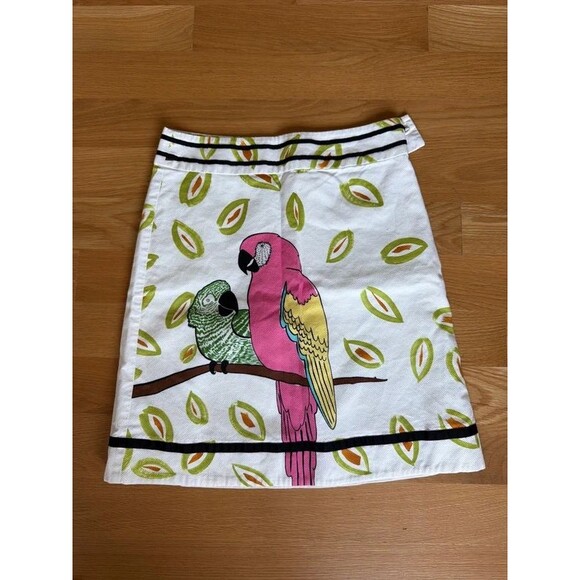 Anthropologie Dresses & Skirts - Anthropologie skirt with birds Size 6